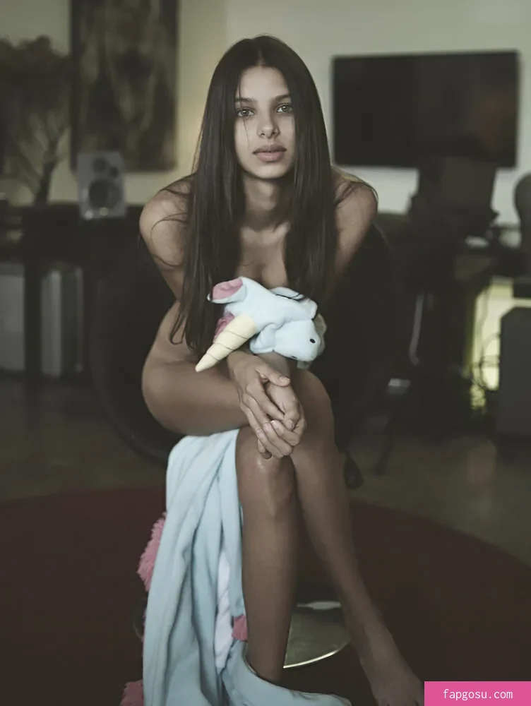 Bruna Lirio