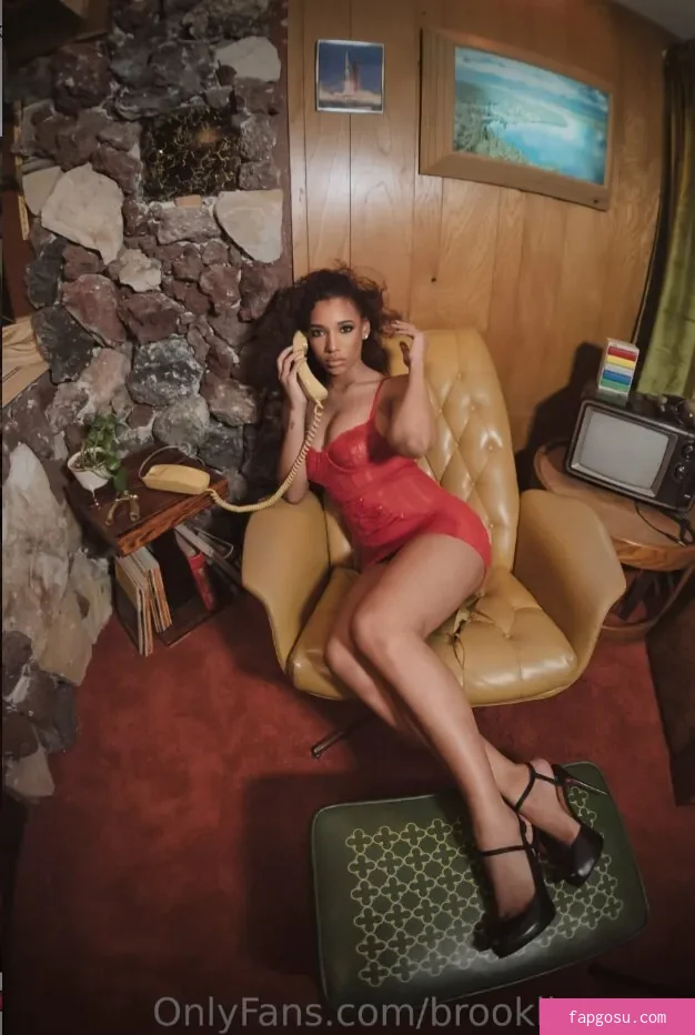 Brookliyn Wren