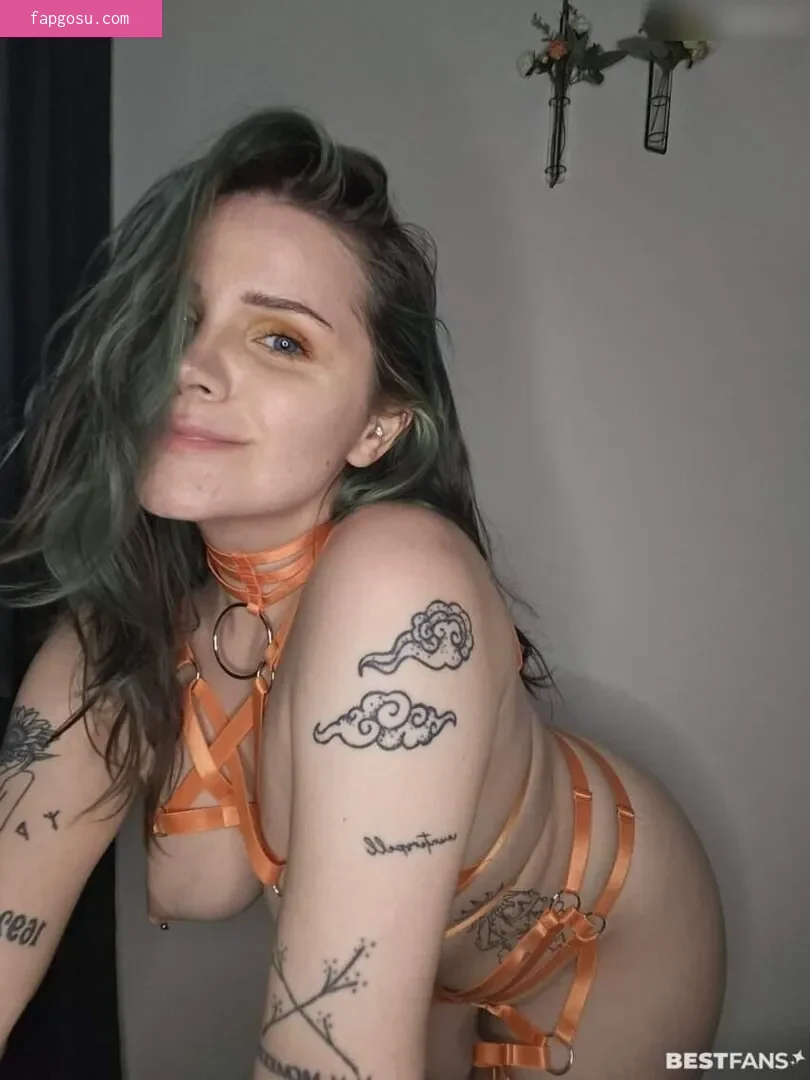 Cassie.Batty