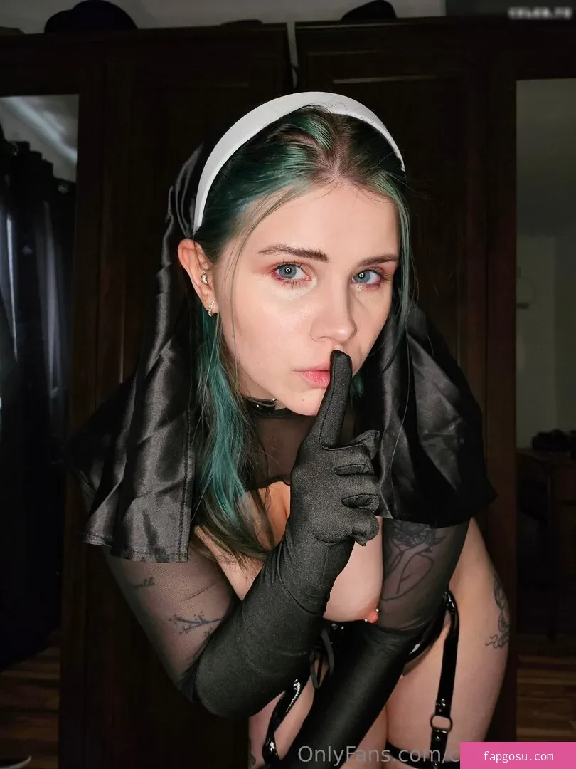 Cassie.Batty