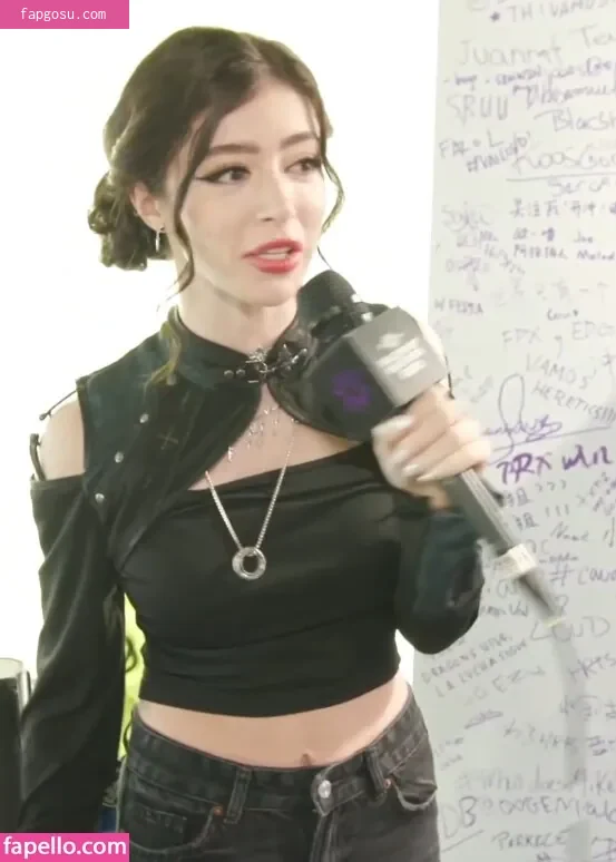 Chrissy Costanza