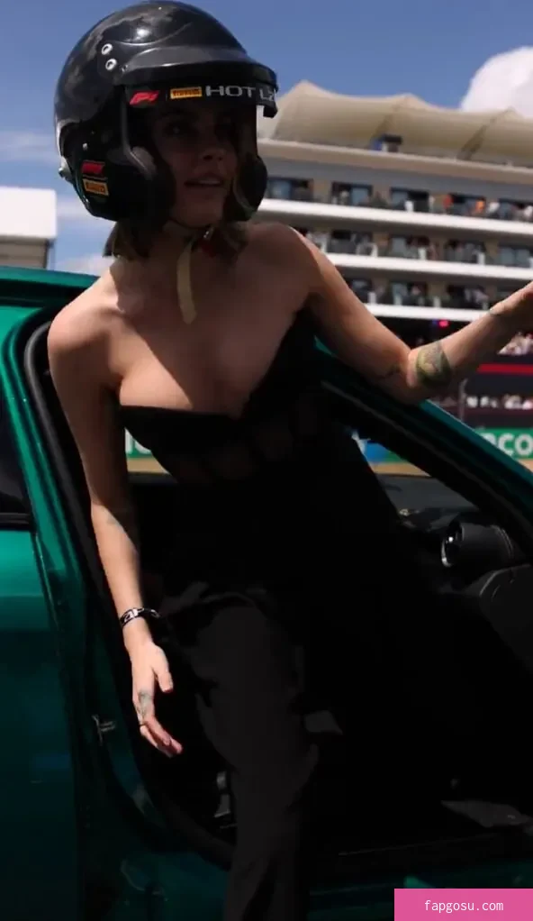 Cara Delevingne