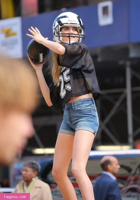 Cara Delevingne