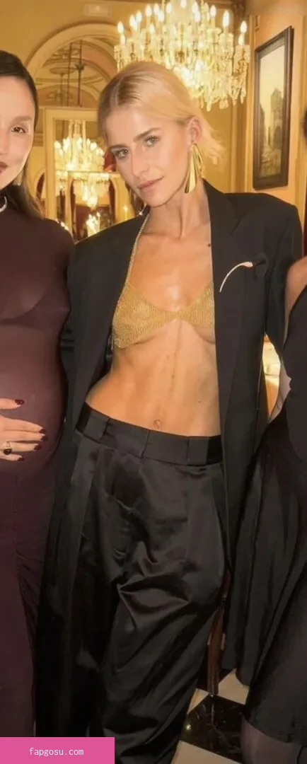 Caro Daur