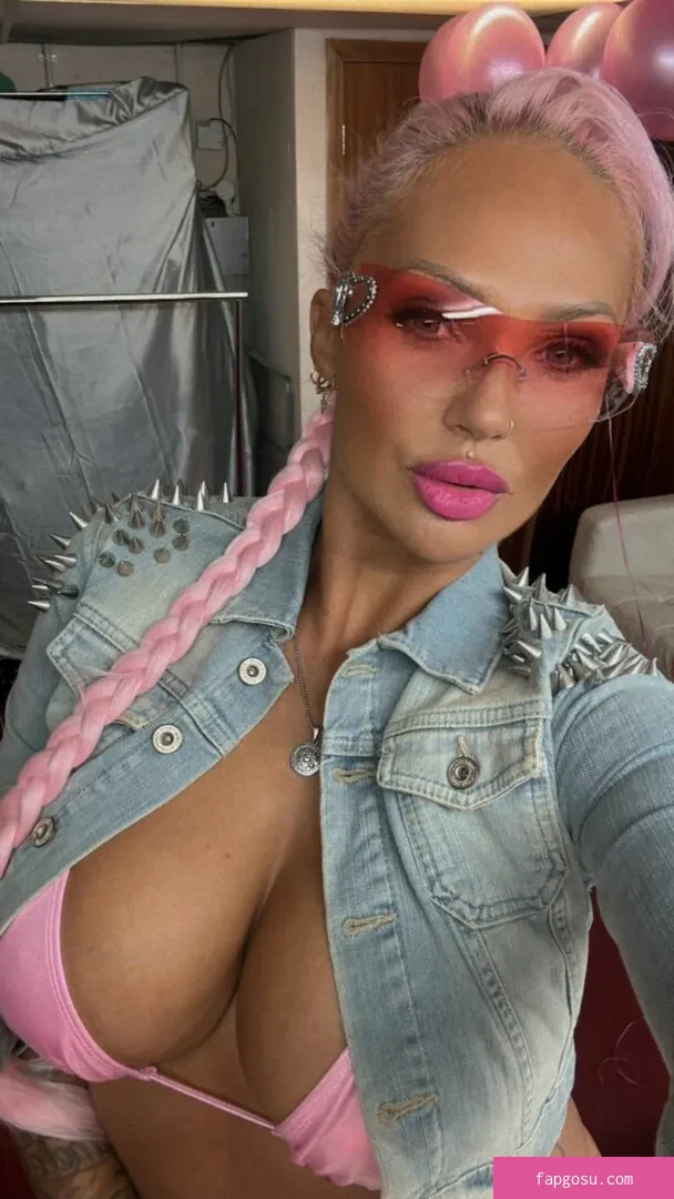 Camilla Jayne
