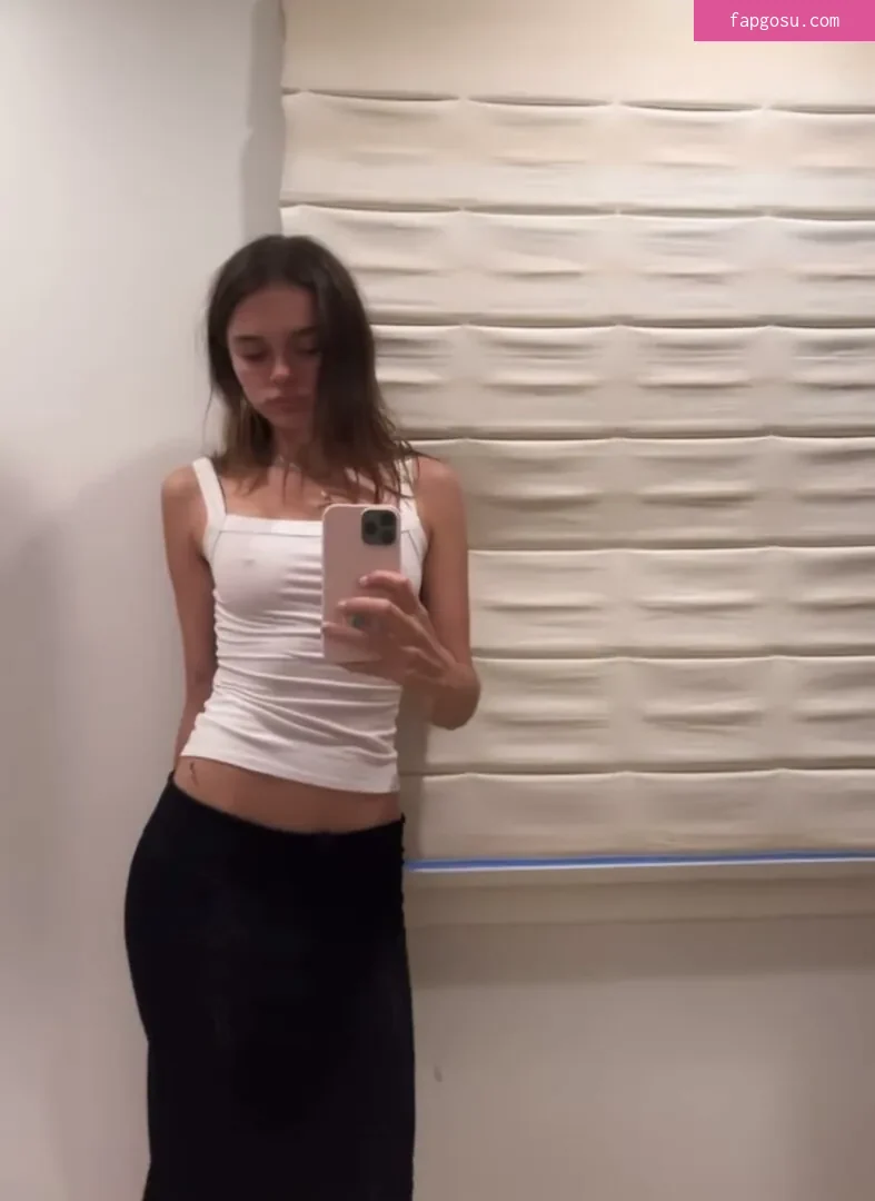 Charlotte Lawrence