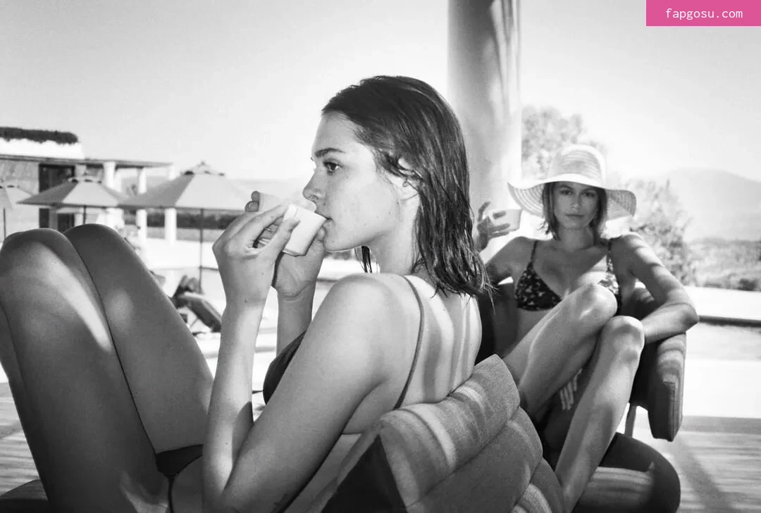 Charlotte Lawrence