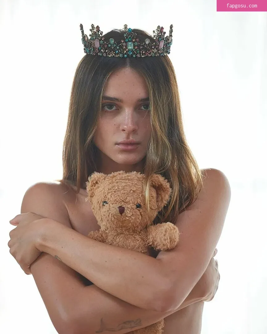 Charlotte Lawrence