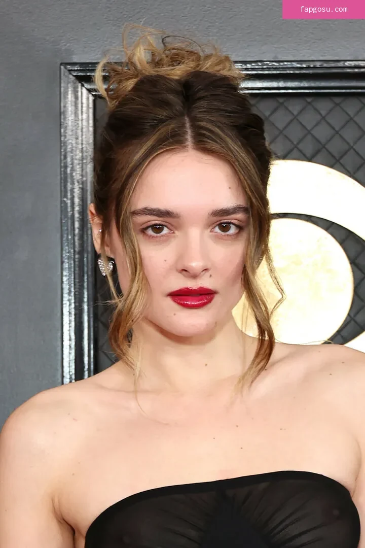 Charlotte Lawrence