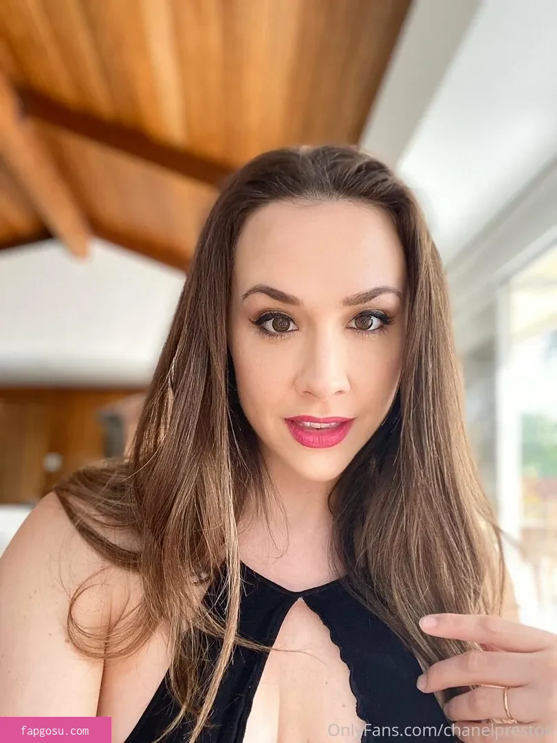 Chanel Preston