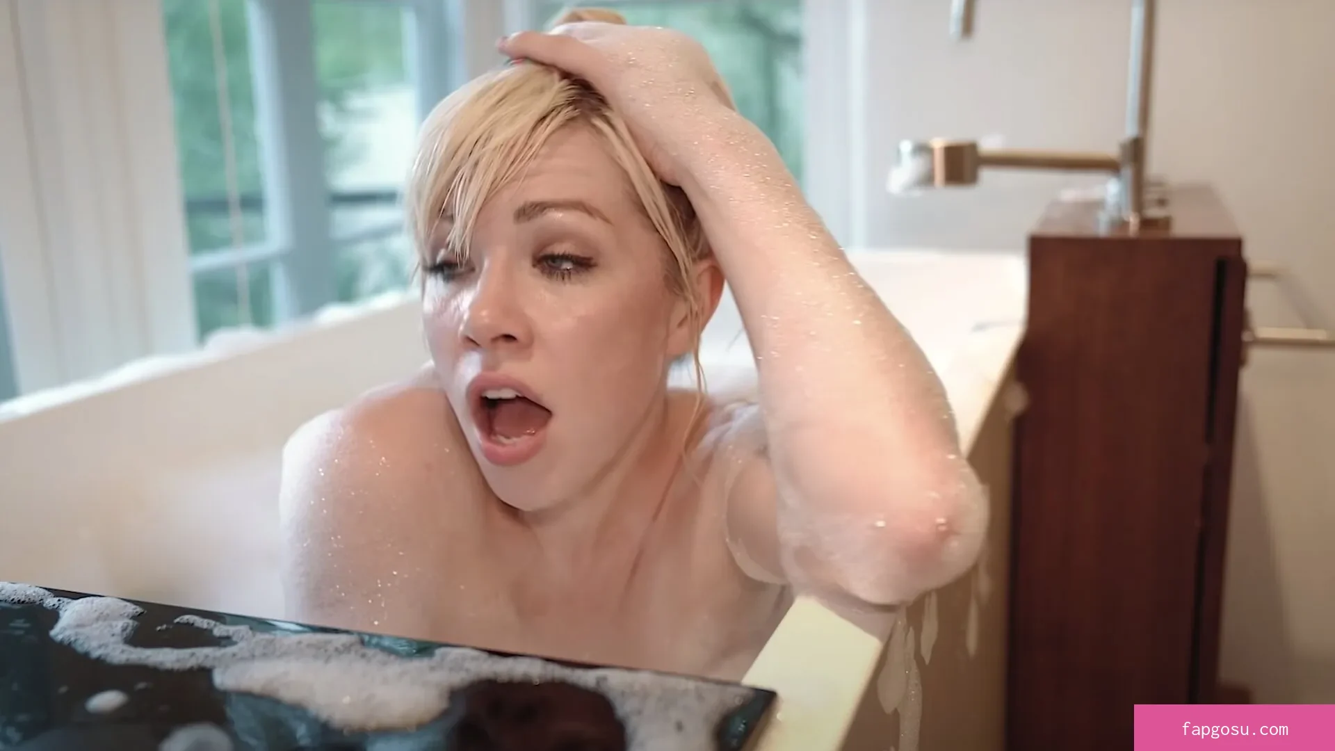 Carly Rae Jepsen