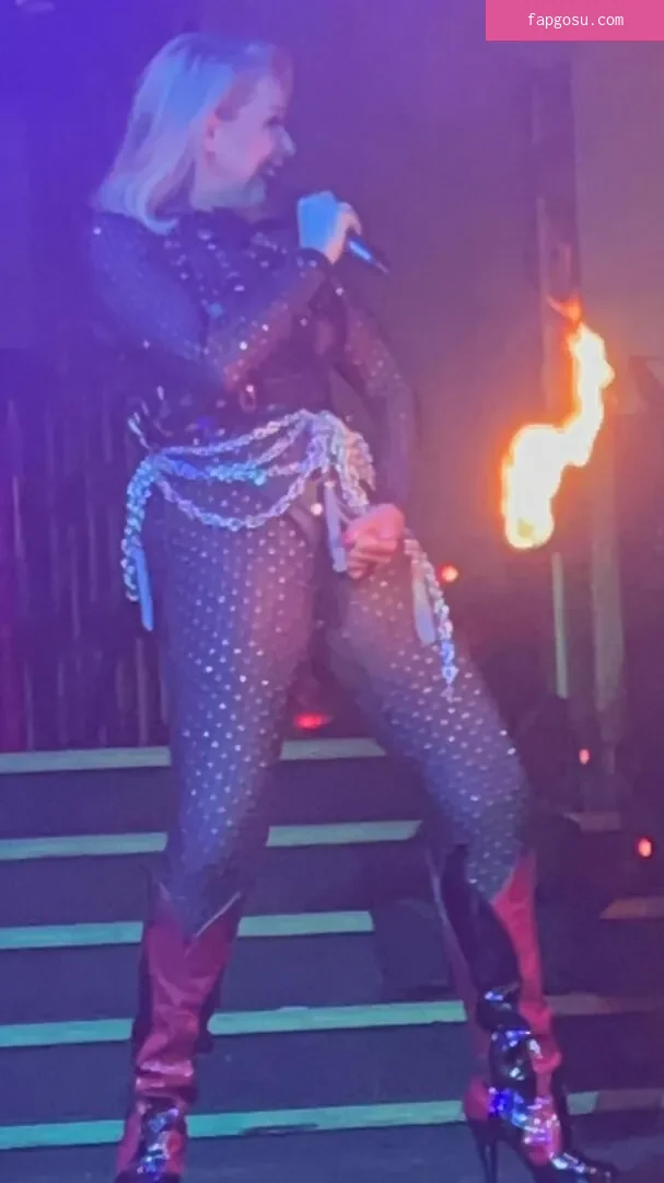 Claire Sweeney