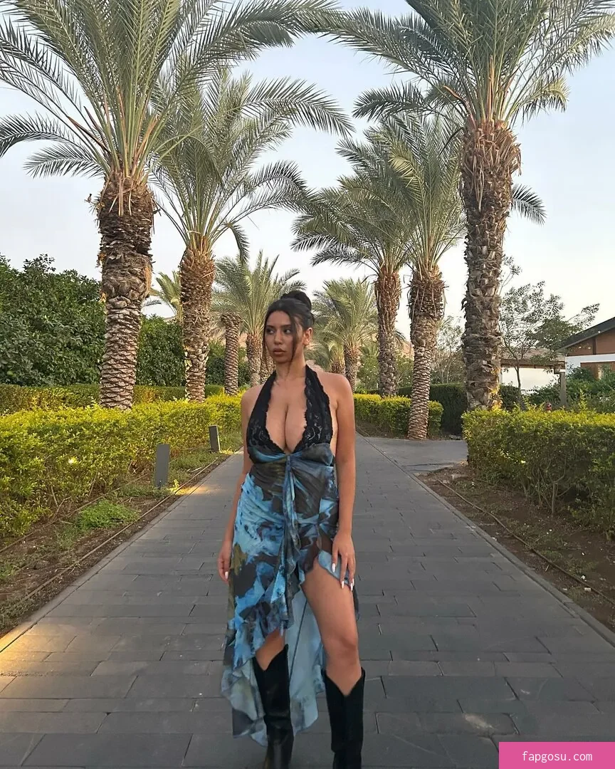 Coral Sharon