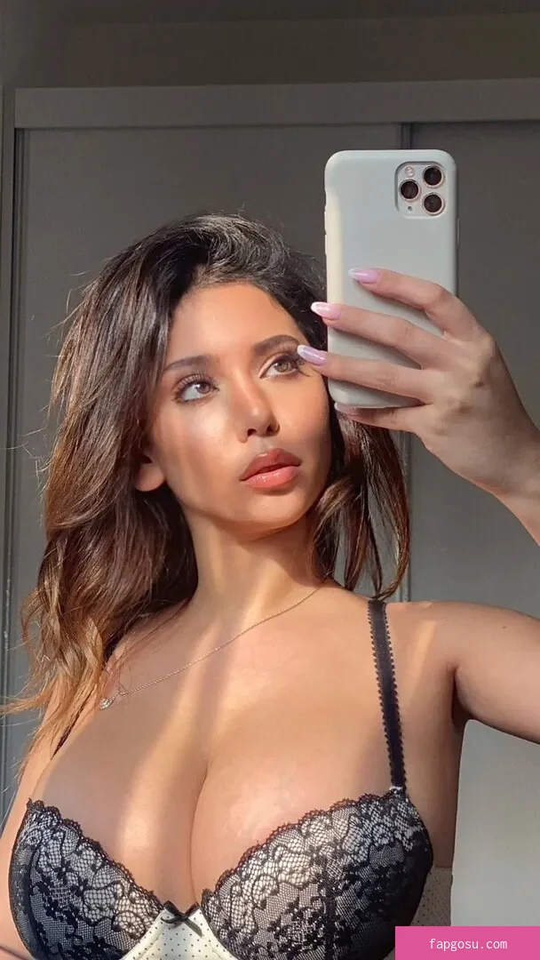 Coral Sharon