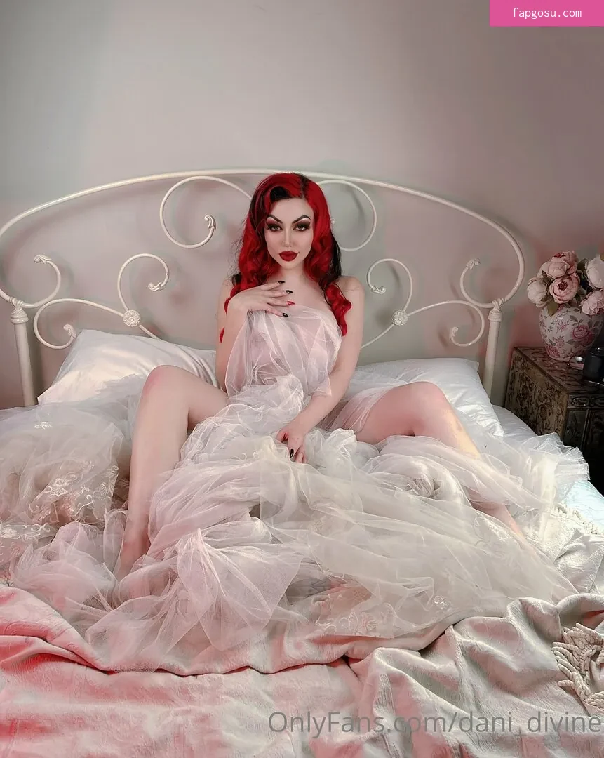 Dani Divine