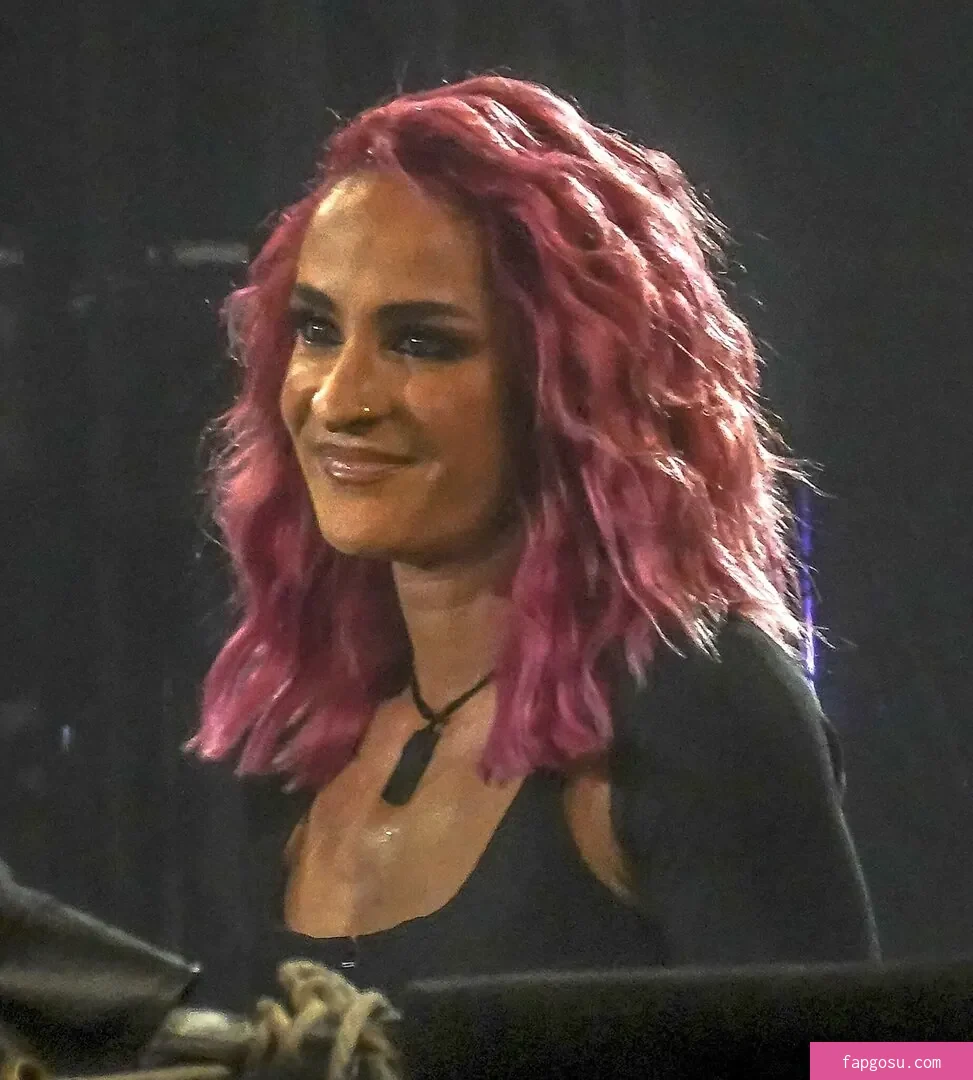 Dakota Kai