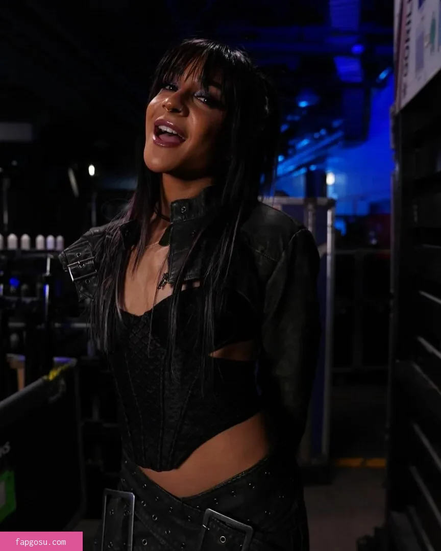 Dakota Kai