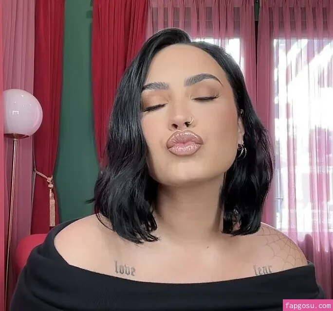 Demi Lovato