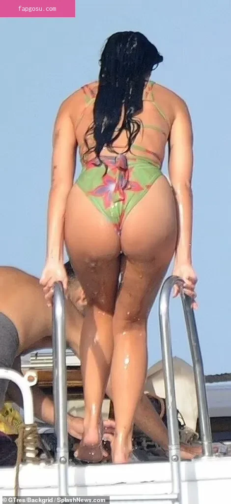 Dua Lipa