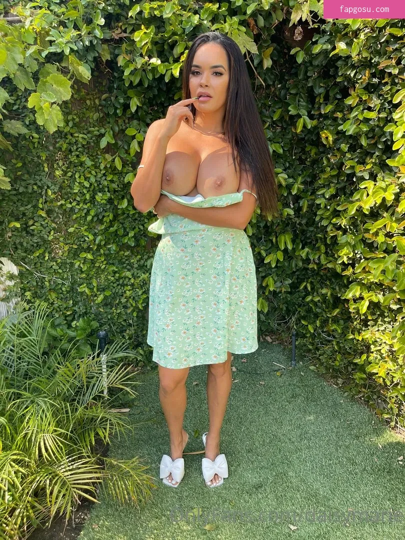 Daisy Marie