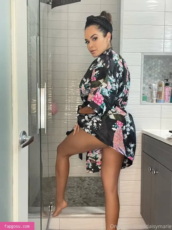Daisy Marie