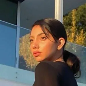 Deyana Mounira