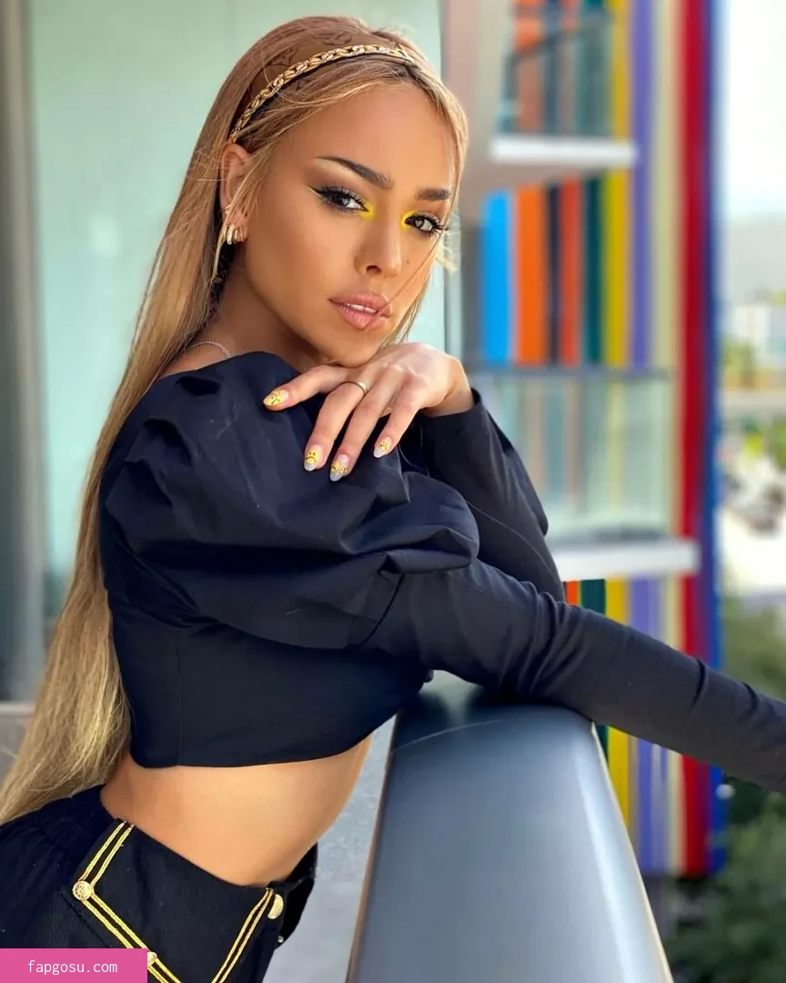 Danna Paola