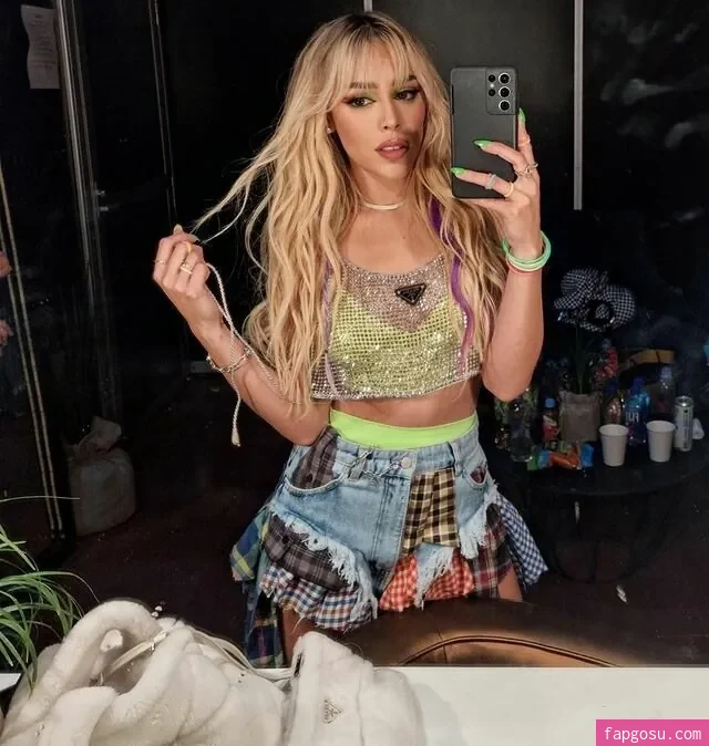 Danna Paola