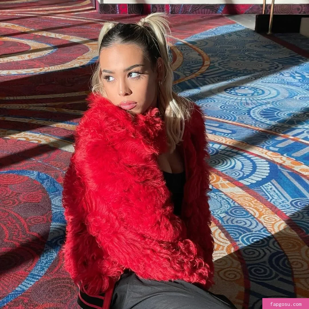 Danna Paola