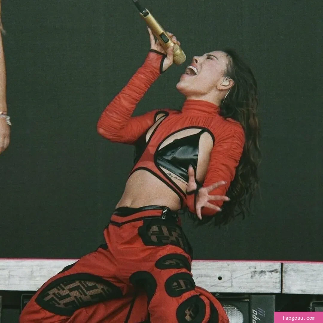 Danna Paola