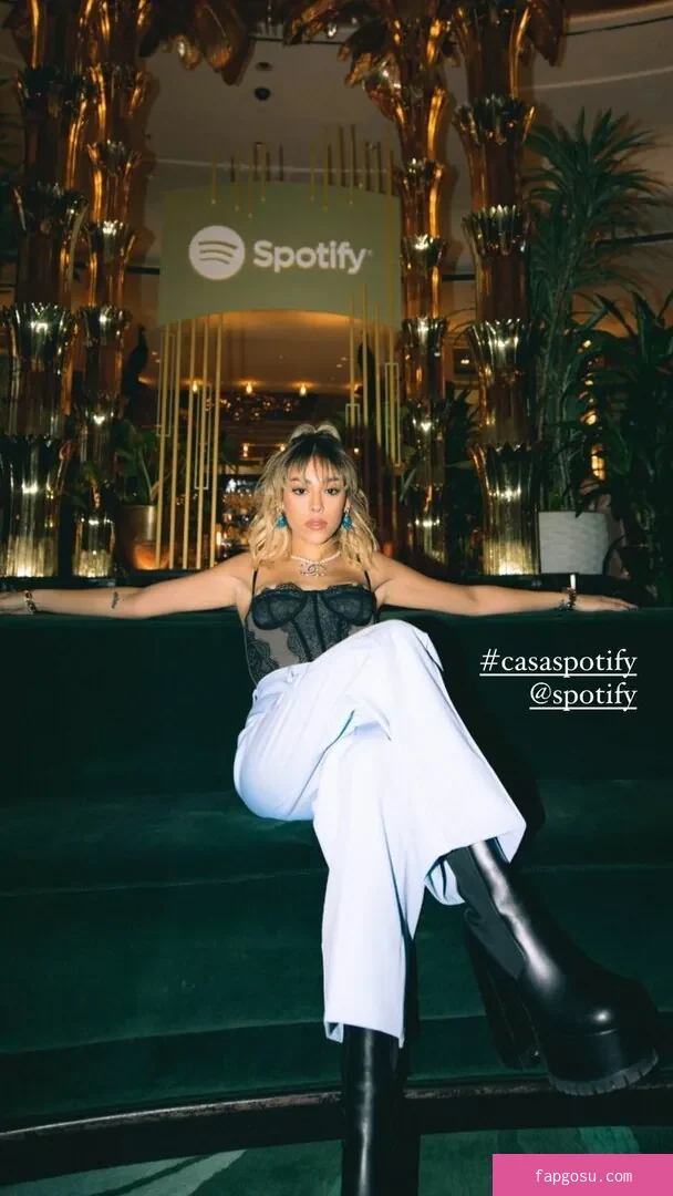 Danna Paola