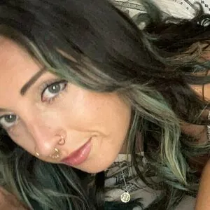 dakota-quinn