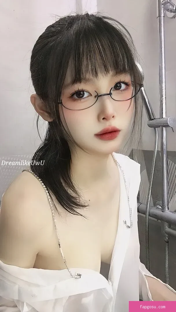 DreamlikeUwU