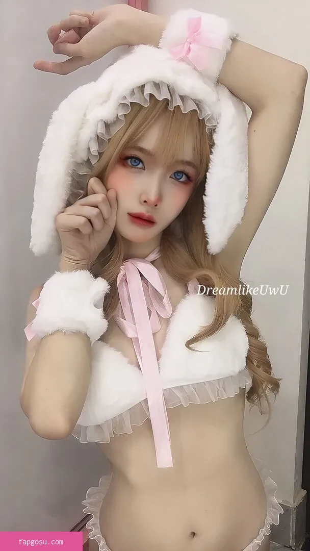 DreamlikeUwU