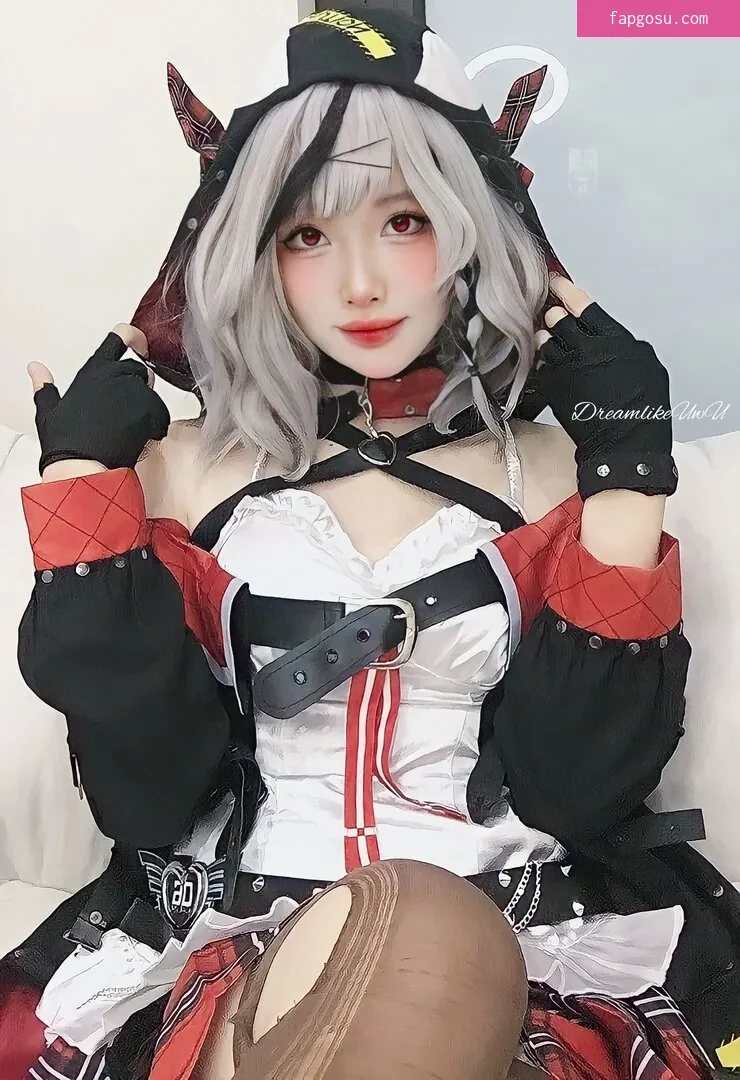 DreamlikeUwU