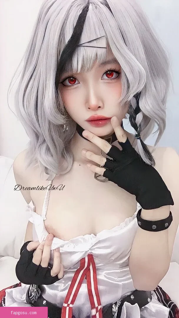DreamlikeUwU
