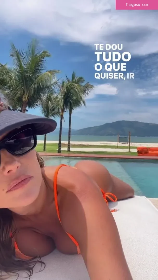 Deborah Secco