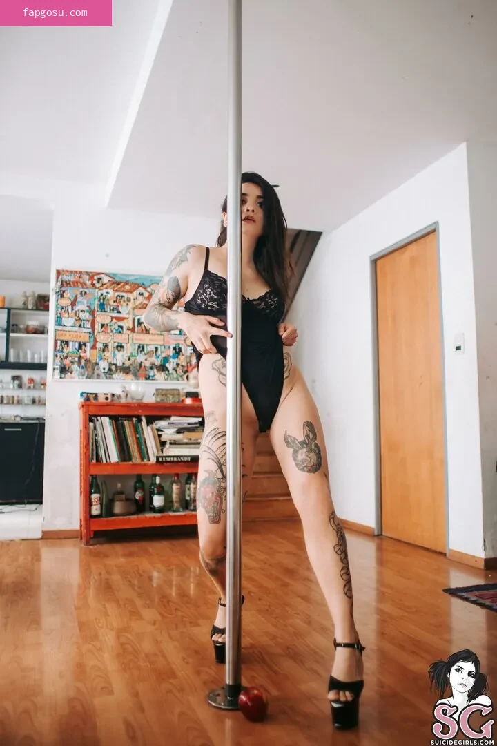 Deskicio Suicide