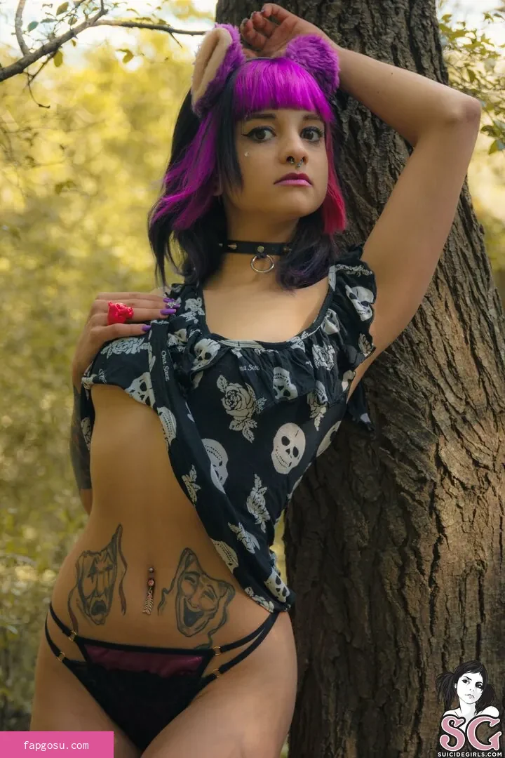 Deskicio Suicide