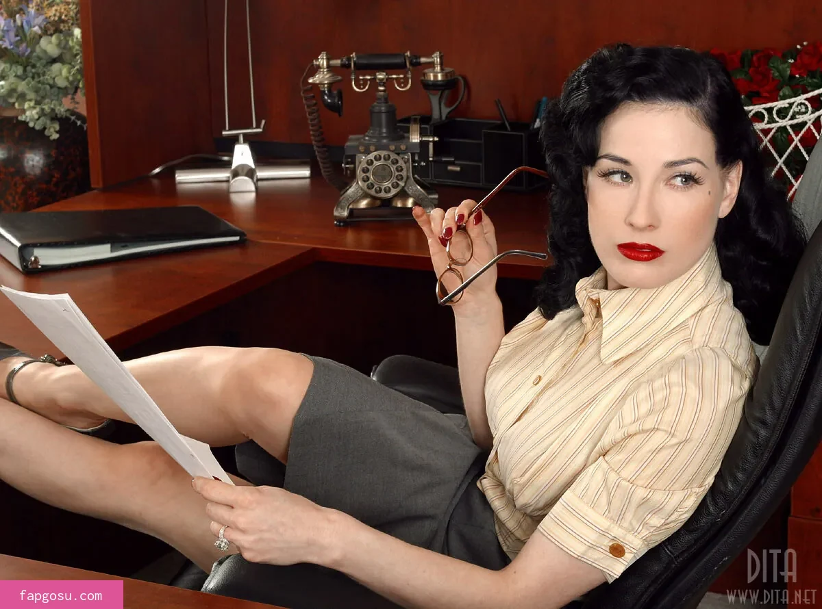 Dita Von Teese