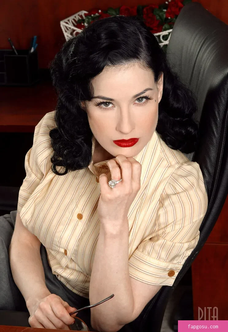 Dita Von Teese