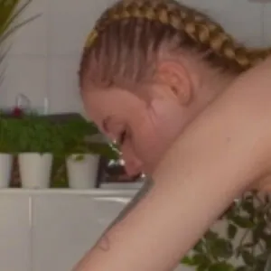 Elenas Caprice