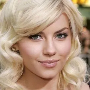 Elisha Cuthbert