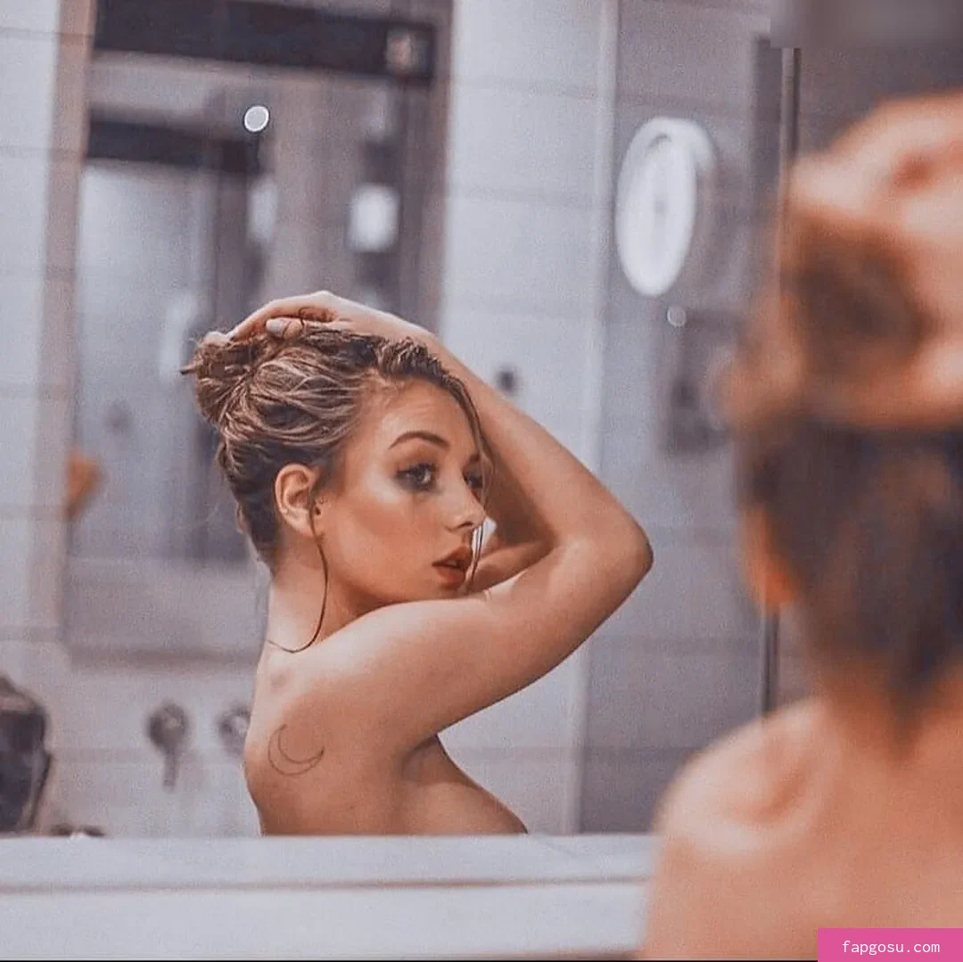Ester Expósito