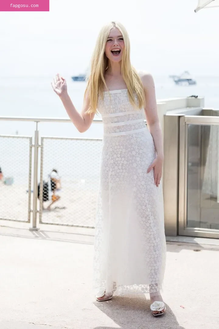 Elle Fanning