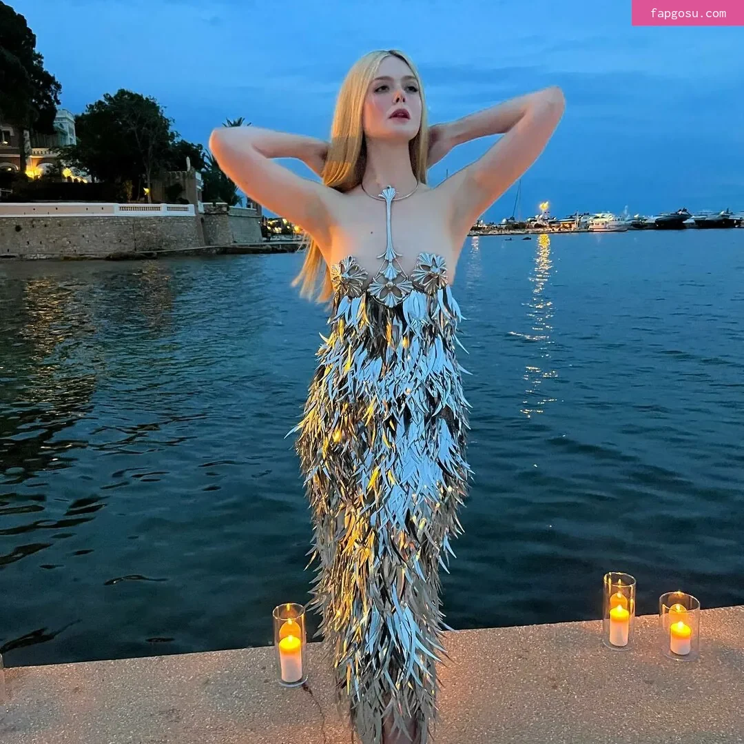 Elle Fanning