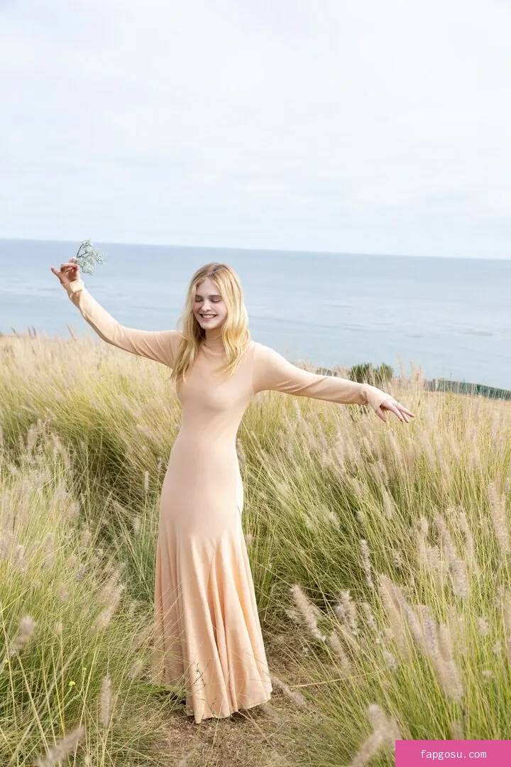 Elle Fanning