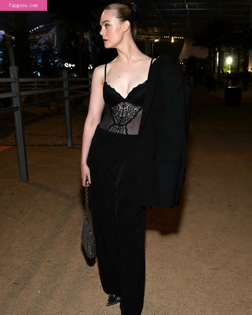 Elle Fanning