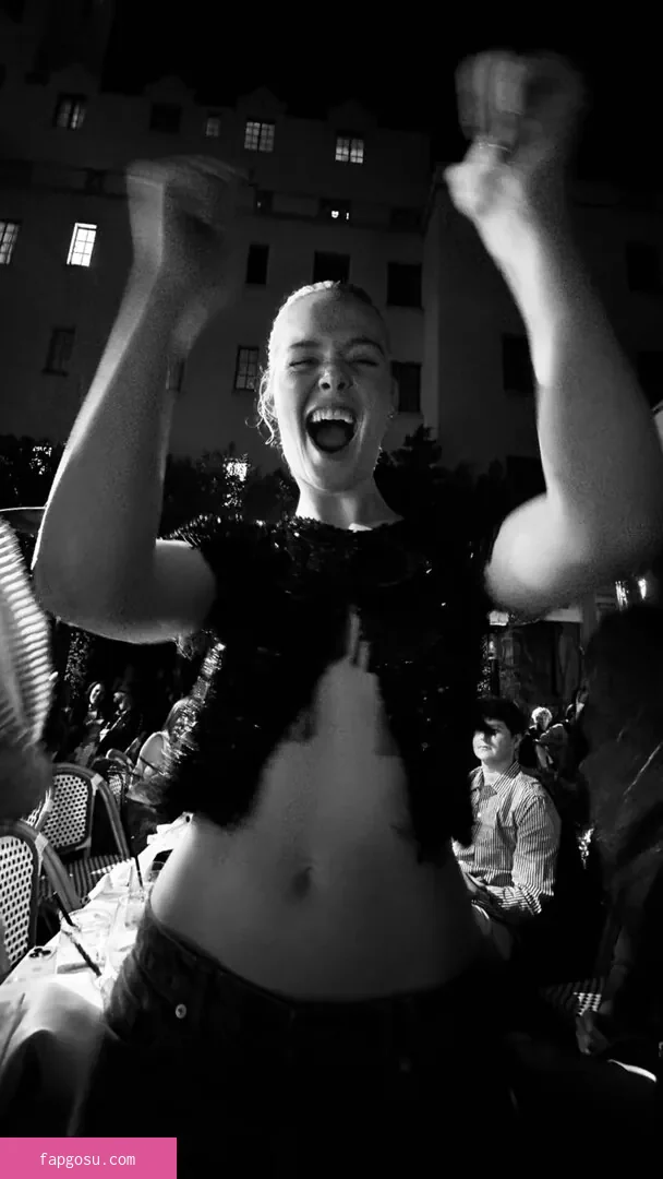 Elle Fanning
