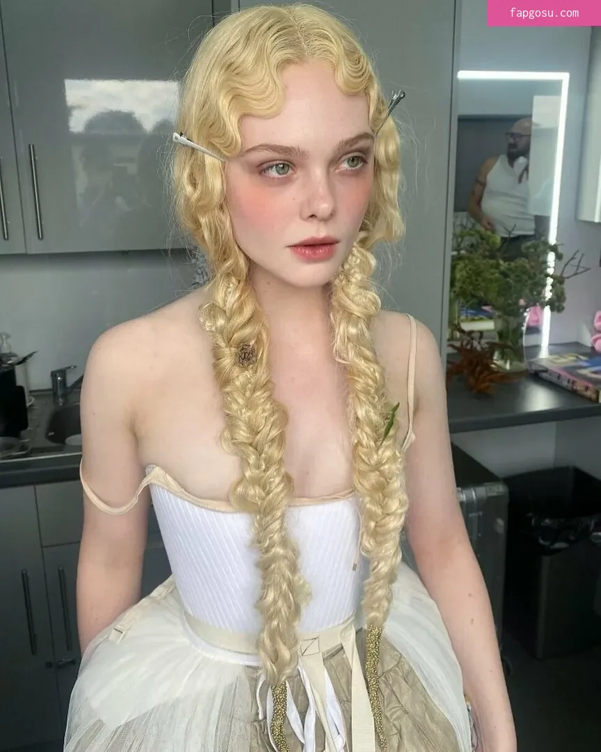 Elle Fanning